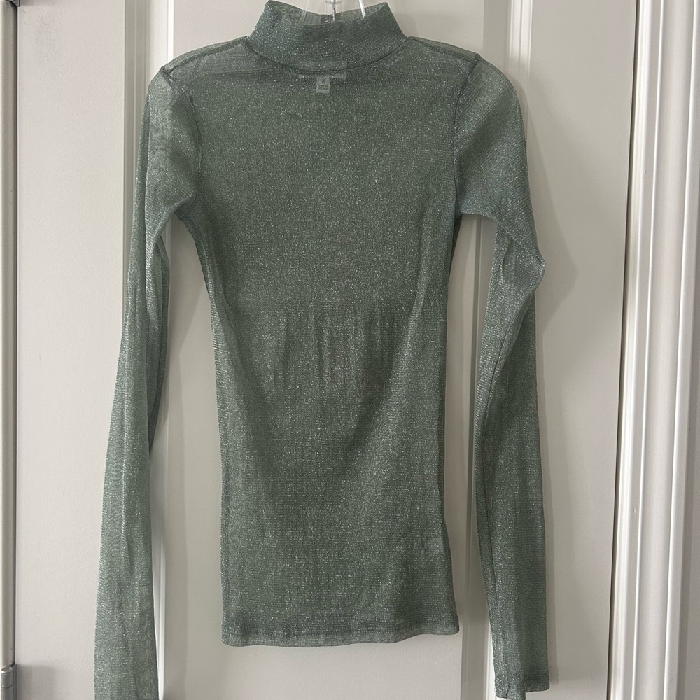 Willow Green Long Sleeve Top